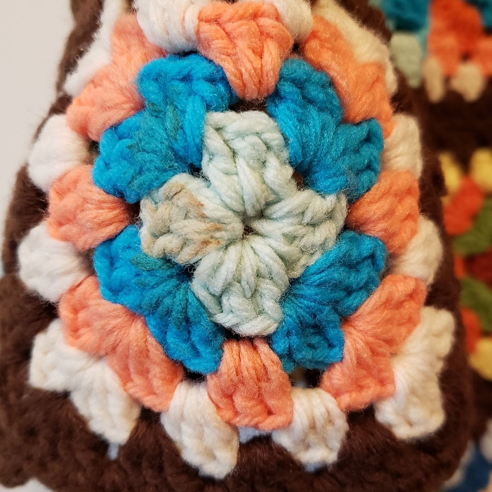 š„VINTAGE | Grandma's Hand-Crocheted Jacket 1970s - Picture 14 of 16